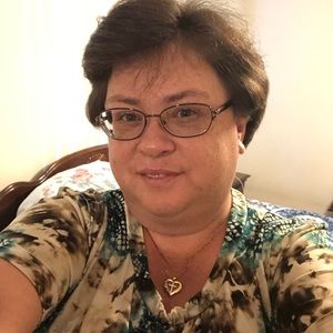 Meet your Posher, Tamela